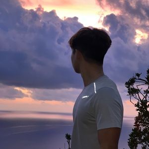 Meet your Posher, Johan